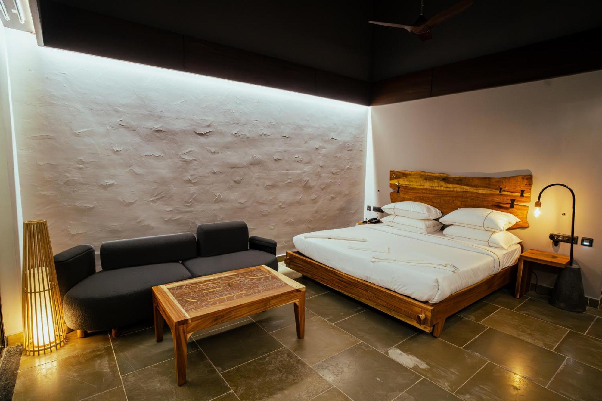 Hotel Sonar Bangla Joypur Forest Екстер'єр фото
