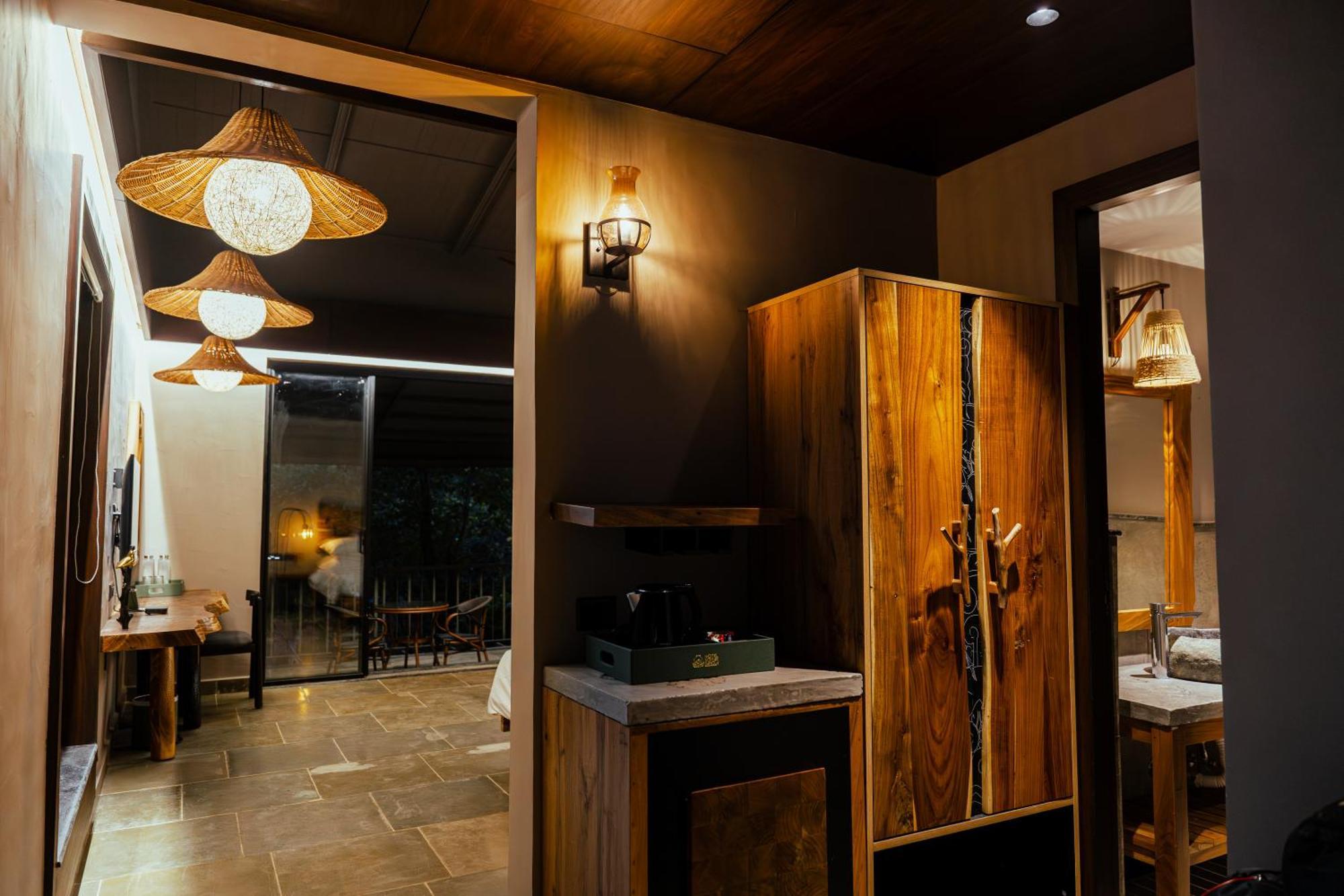 Hotel Sonar Bangla Joypur Forest Екстер'єр фото